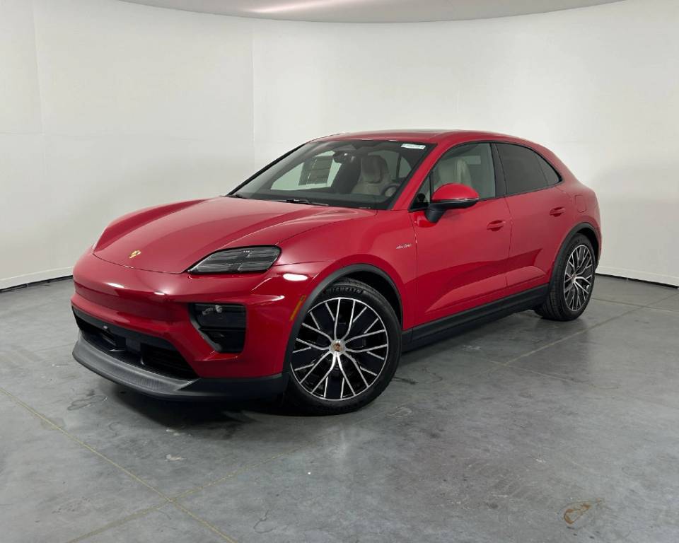2026 Porsche Macan