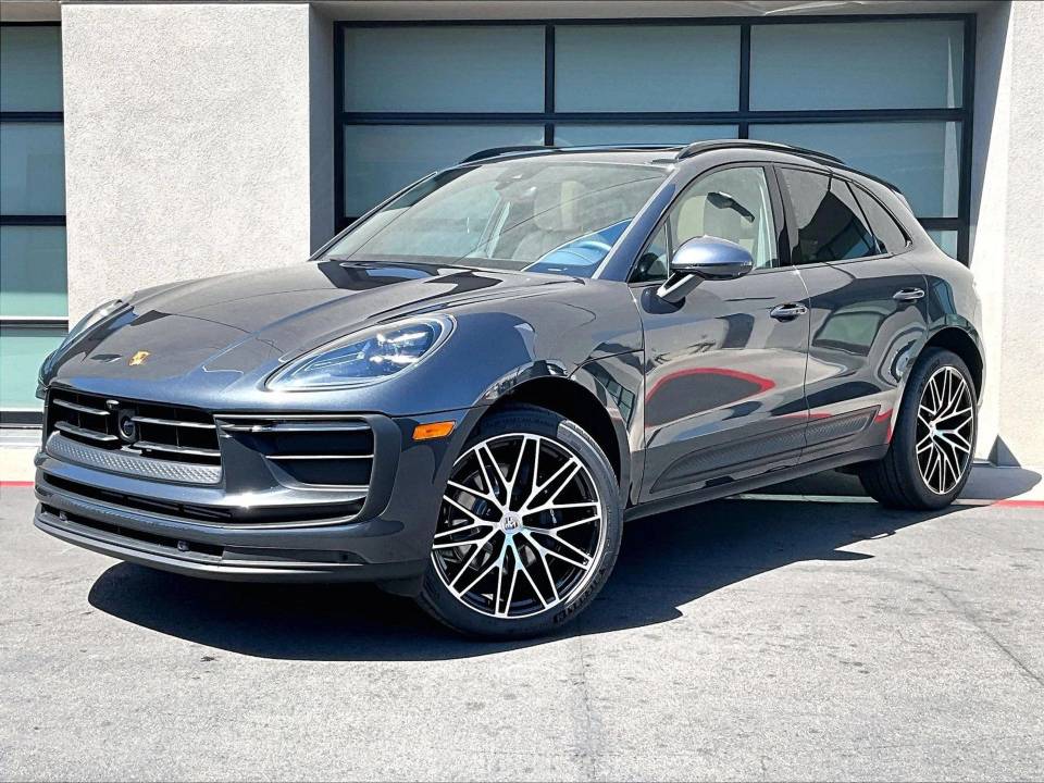 2026 Porsche Macan