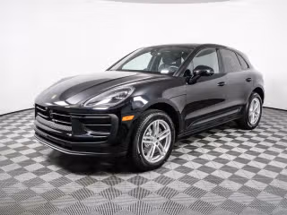 2026 Porsche Macan's photo