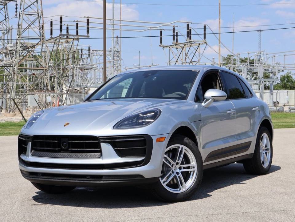 2025 Porsche Macan