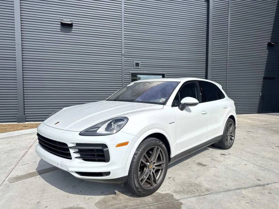 2023 Porsche Cayenne E-Hybrid
