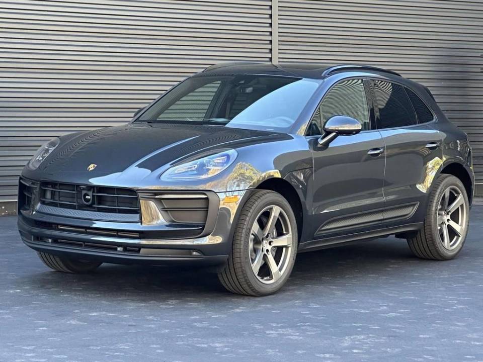 2026 Porsche Macan