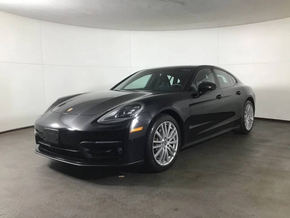 2023 Porsche Panamera