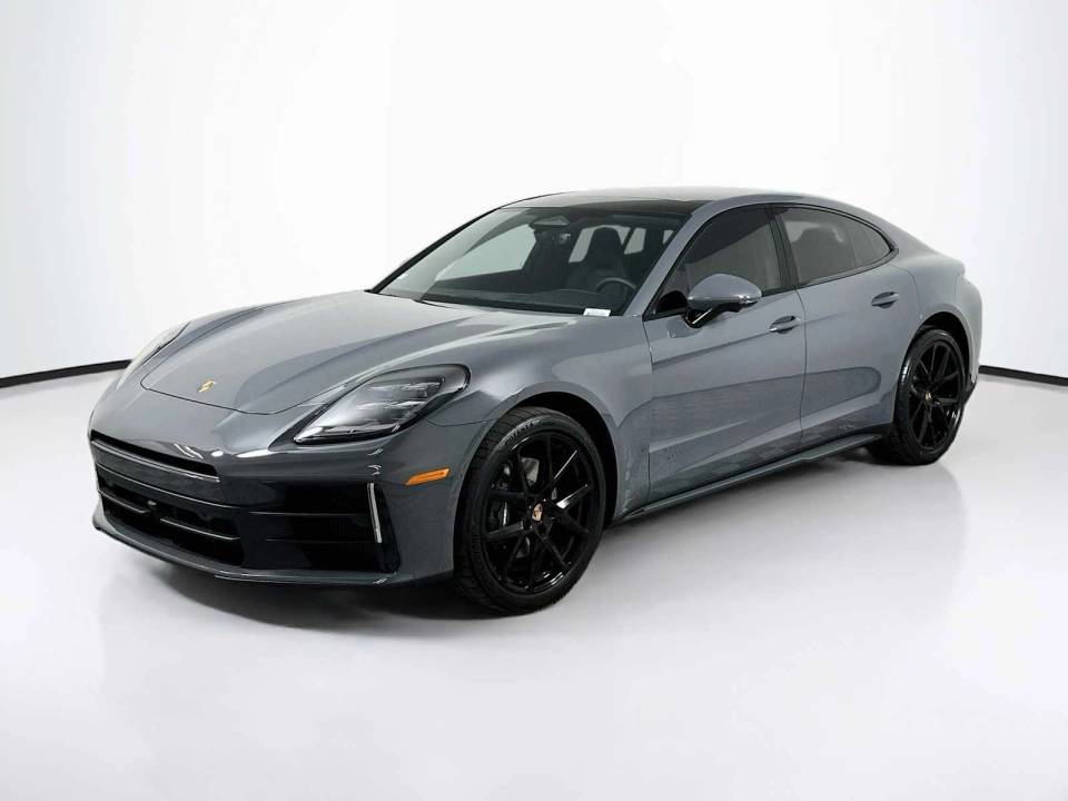 2026 Porsche Panamera Base