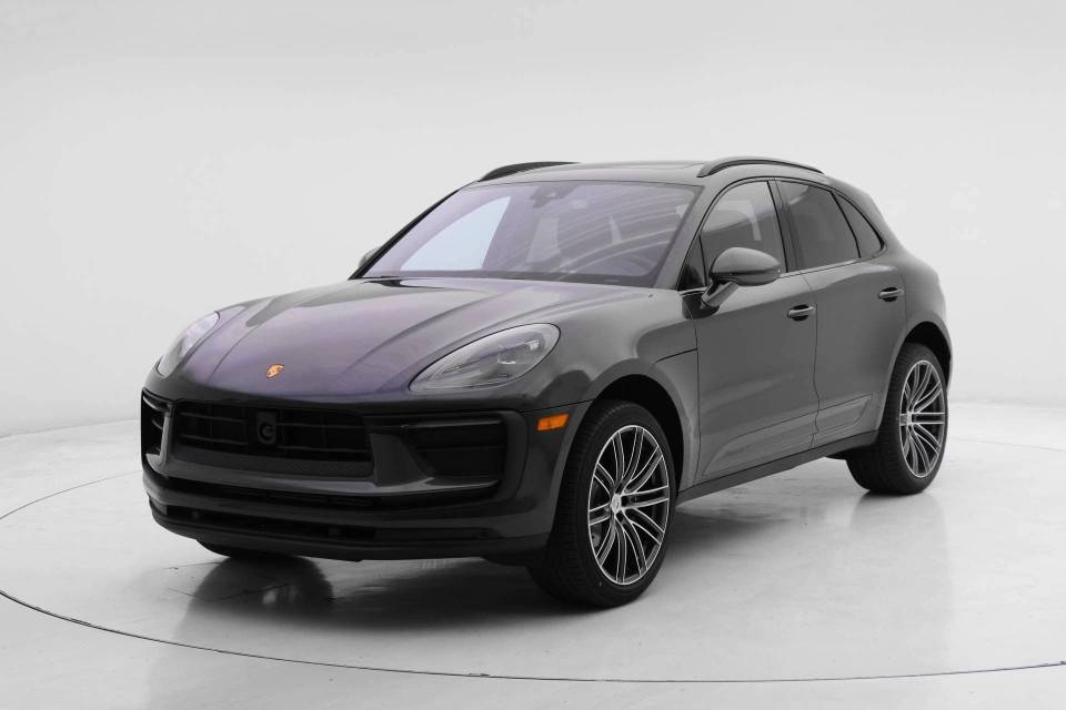 2026 Porsche Macan T