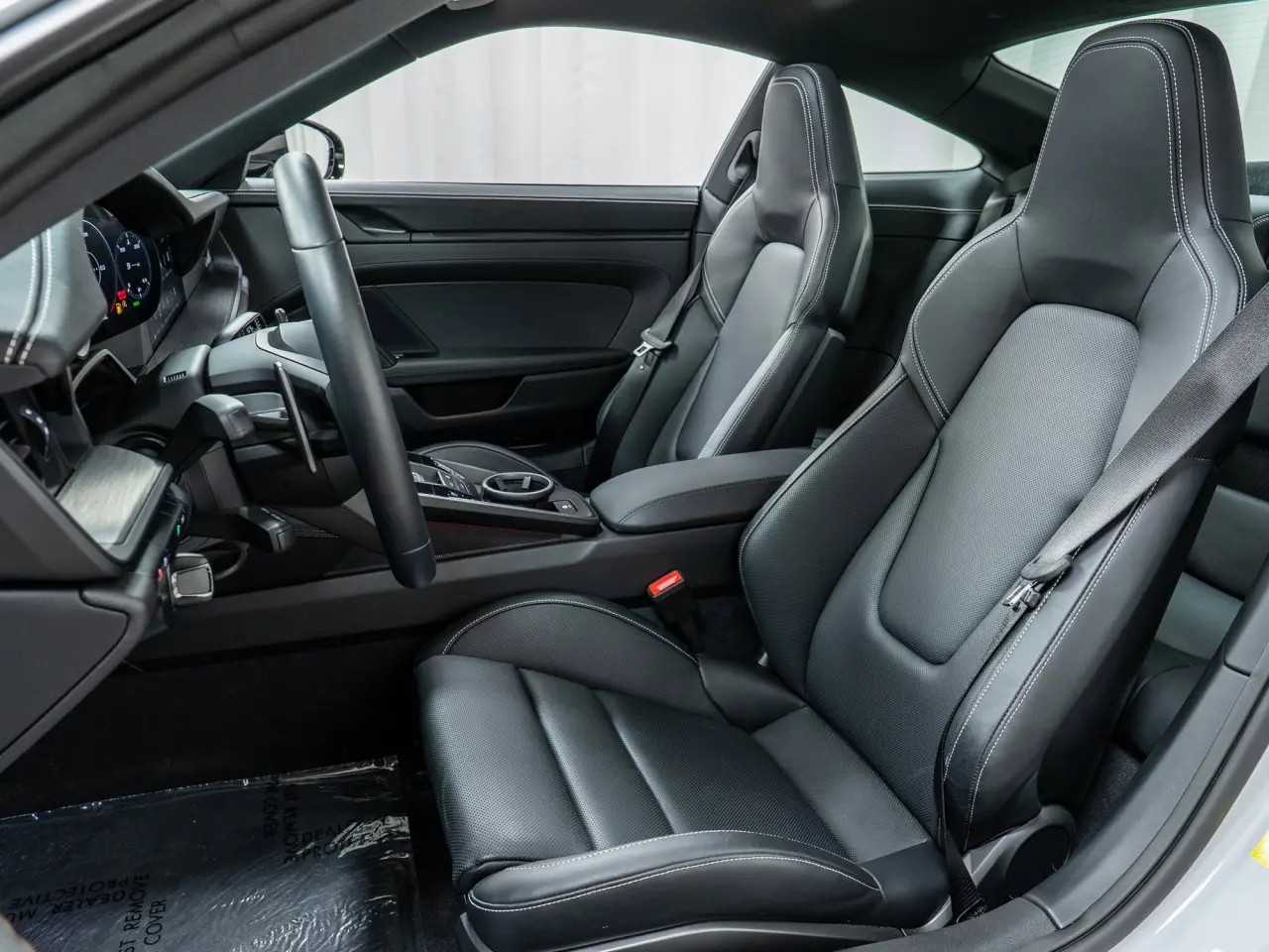 2024 Porsche 911 GTS - Photo 40