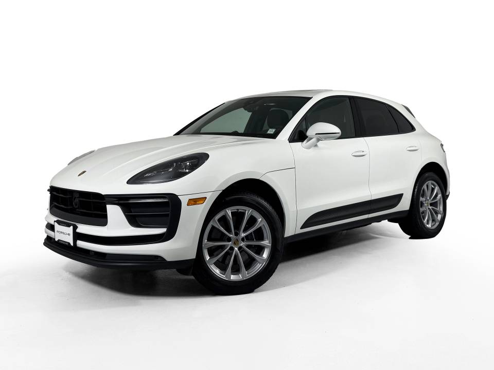 2024 Porsche Macan Base