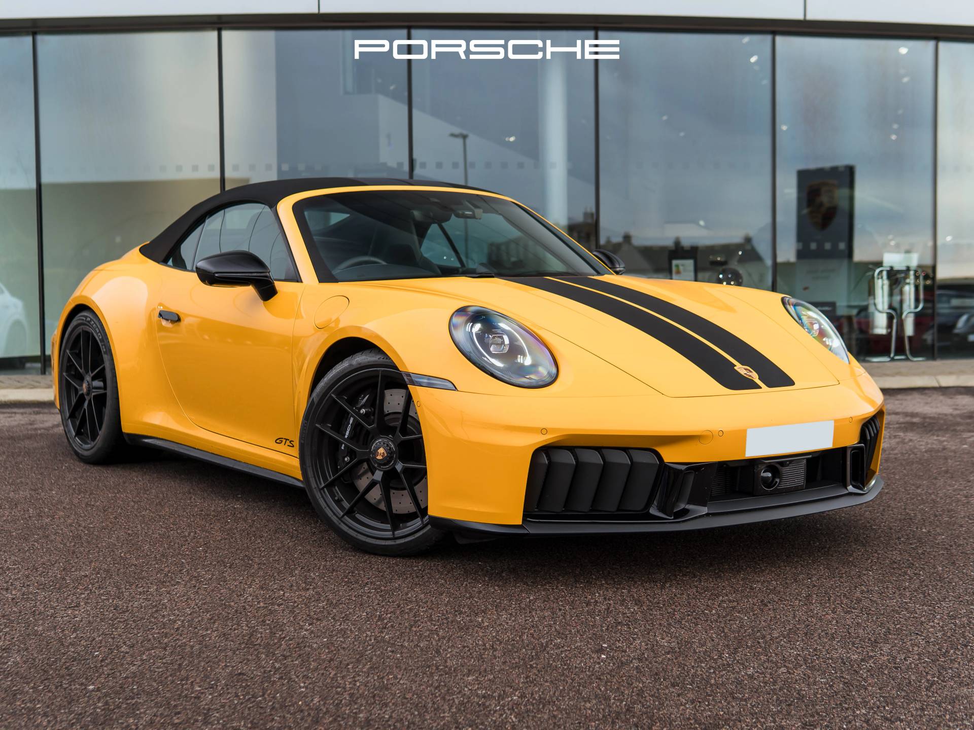 911 Carrera GTS Cabriolet, photo 1 of 43