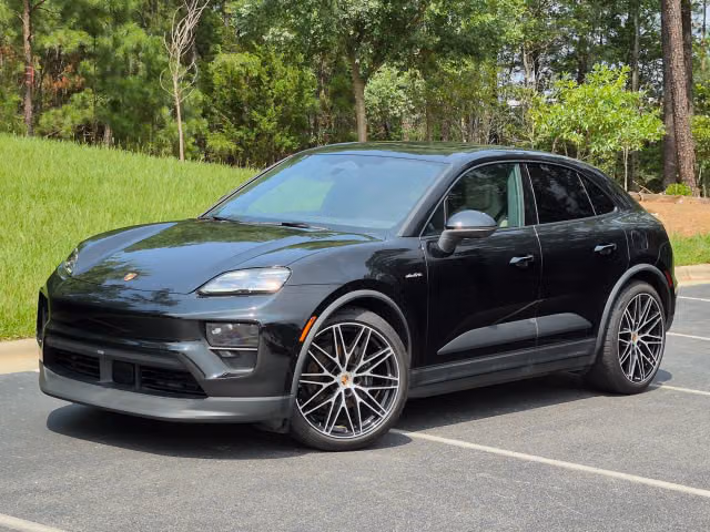 Used 2025 Porsche Macan Base with VIN WP1AA2XA0SL002193 for sale in Durham, NC