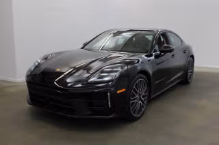 2026 Porsche Panamera 4's photo