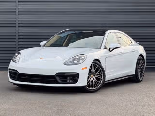 2023 Porsche Panamera
