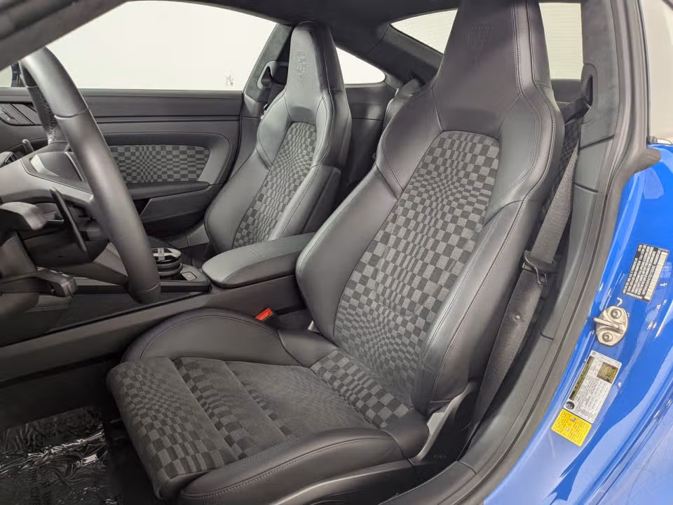 2026 Porsche 911 S - Photo 35