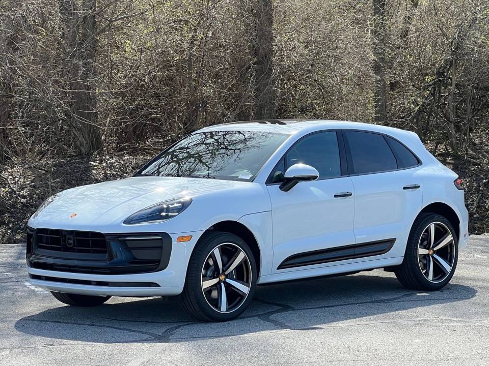 2026 Porsche Macan