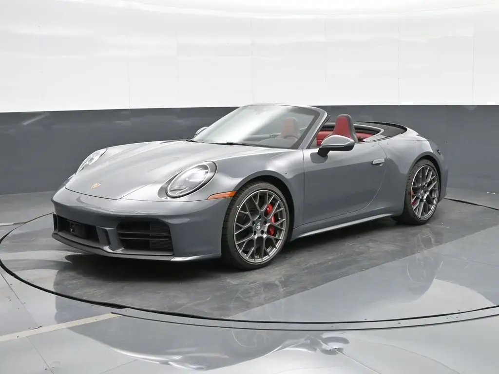 2025 Porsche 911 S - Photo 8