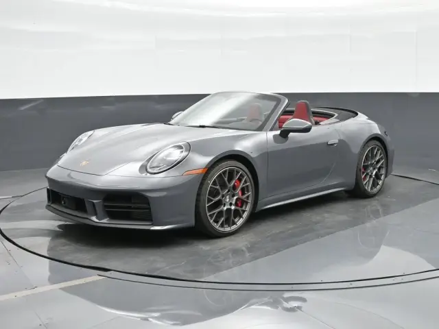 2025 Porsche 911 S - Photo 6