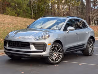 2026 Porsche Macan's photo
