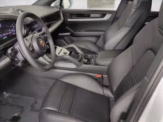 2026 Porsche Cayenne Coup E-Hybrid - Photo 33