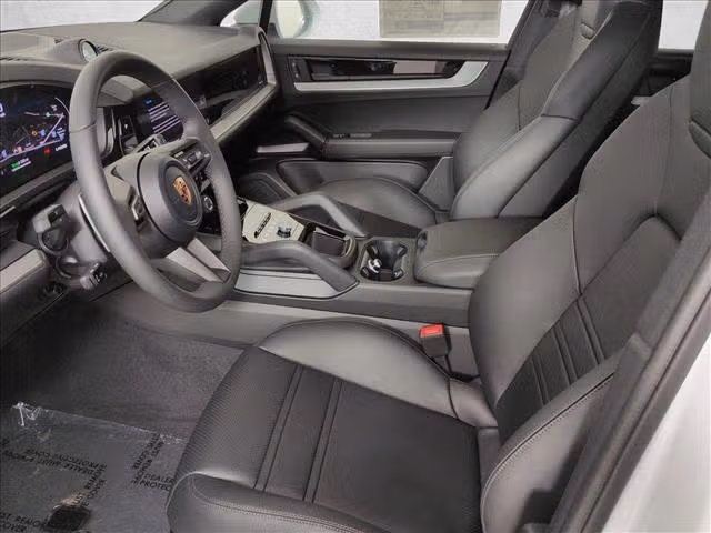 2026 Porsche Cayenne Coup E-Hybrid - Photo 35