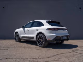 2026 Porsche Macan Base - Photo 17