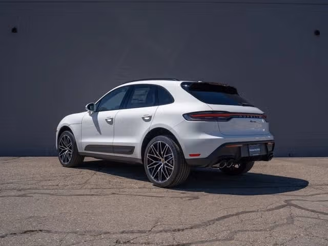 2026 Porsche Macan Base - Photo 19