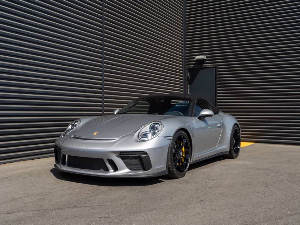 2019 Porsche 911 Speedster