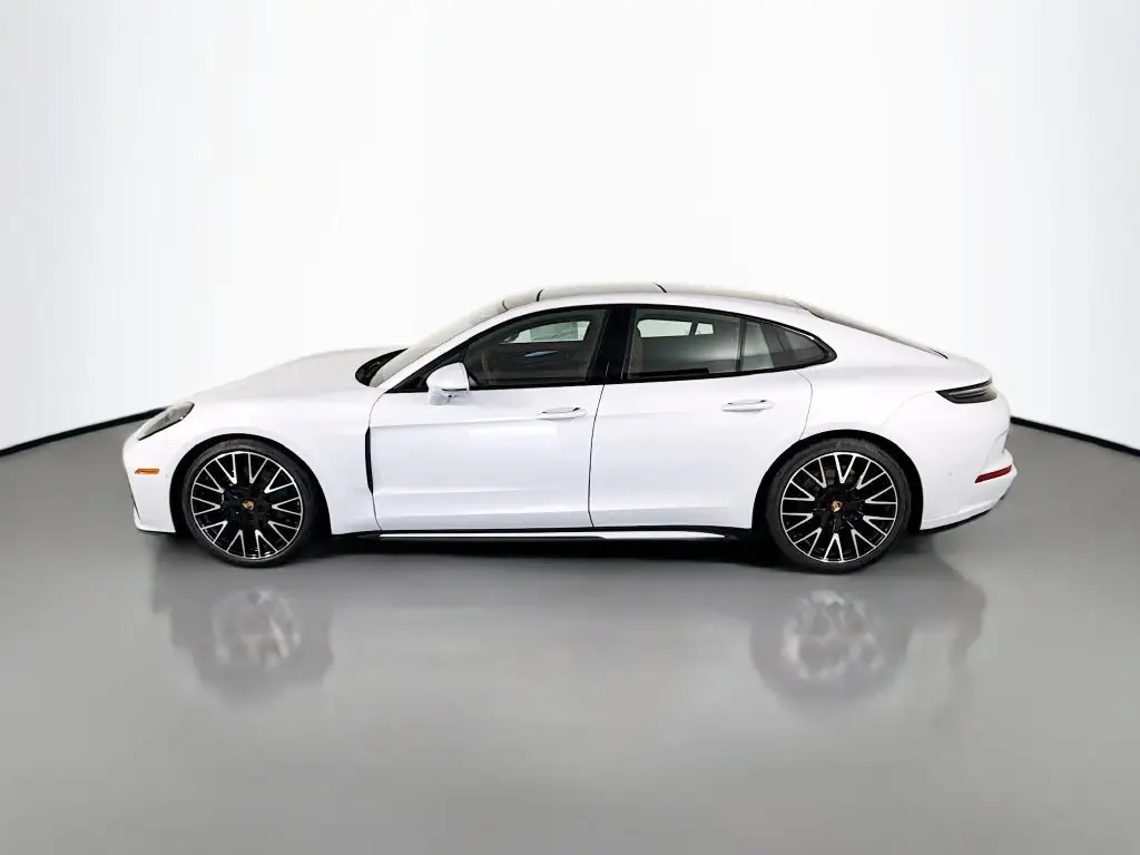 2026 Porsche Panamera Base - Photo 16