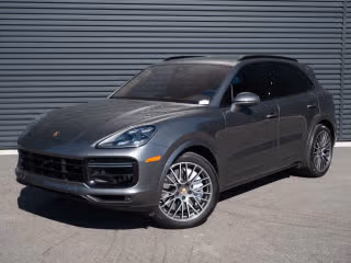 2023 Porsche Cayenne