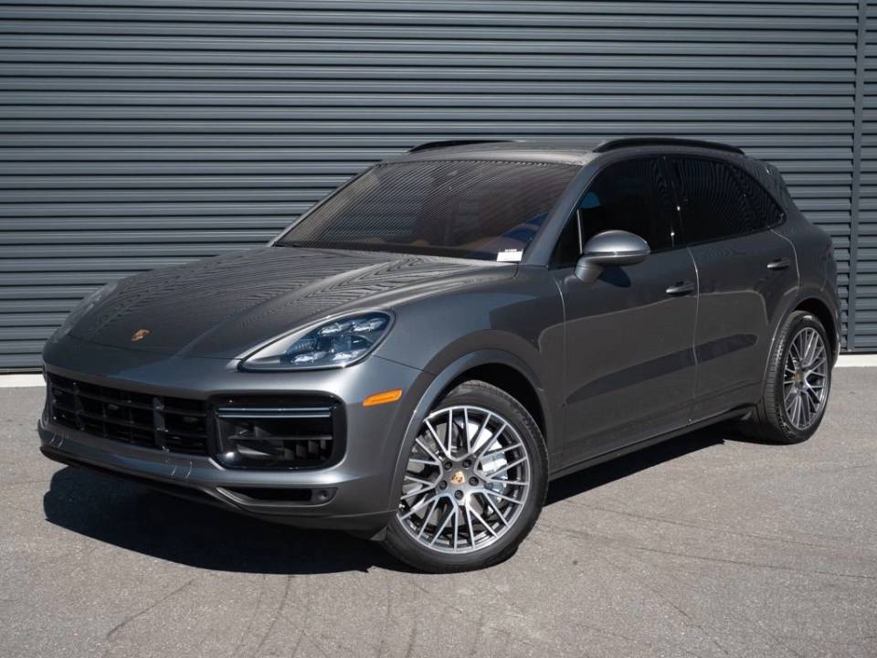 2023 Porsche Cayenne Turbo