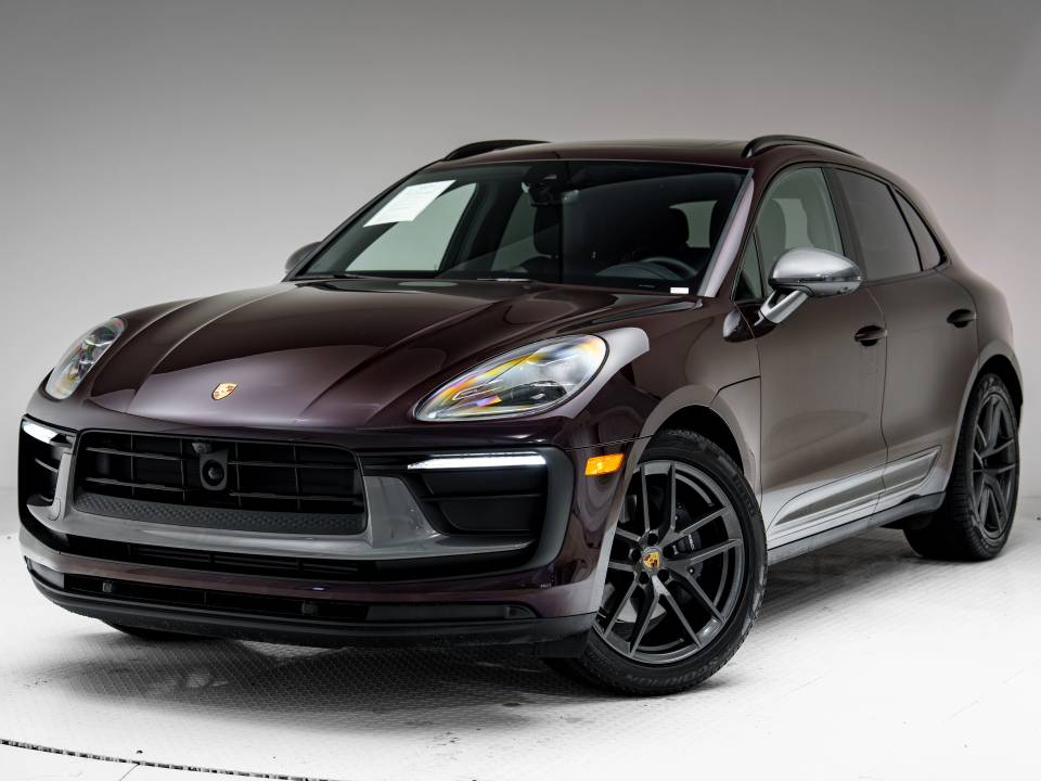 2023 Porsche Macan T