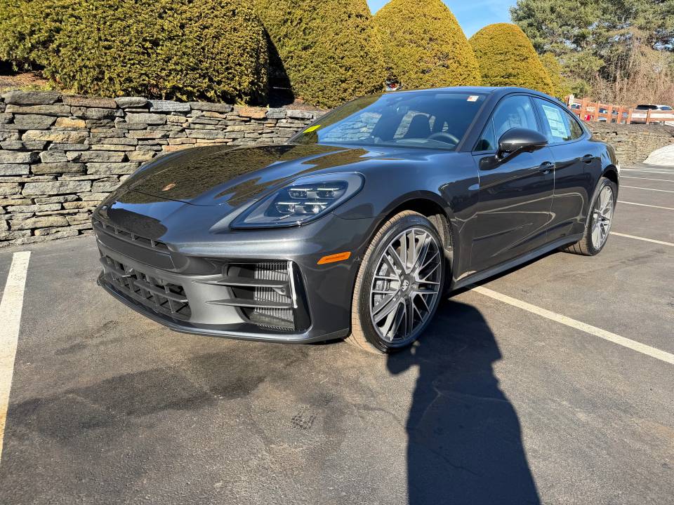 2026 Porsche Panamera