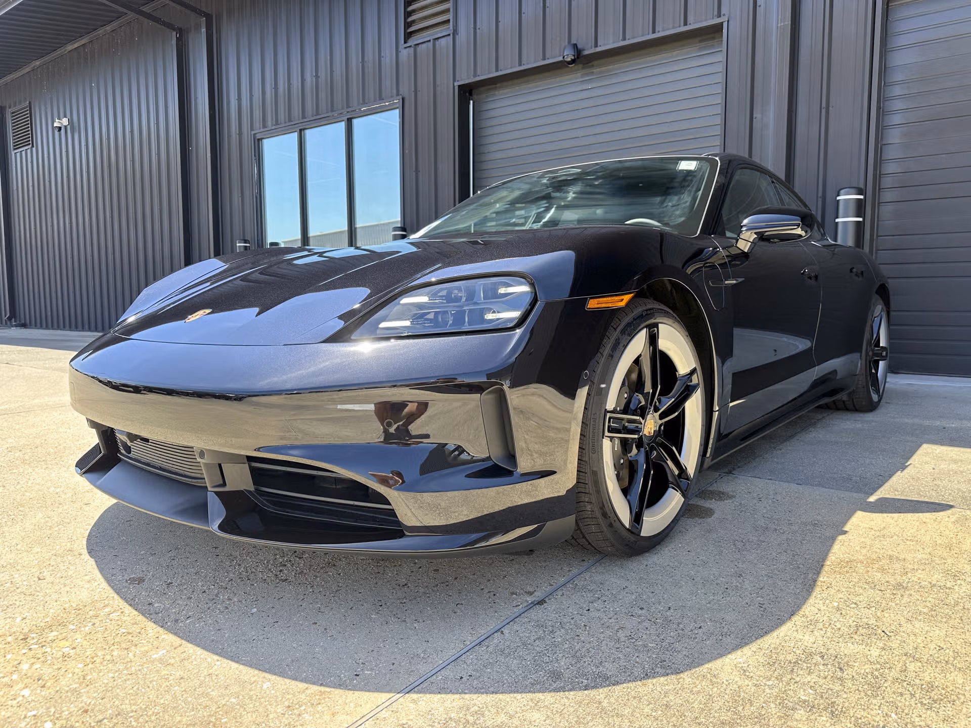 2026 Porsche Taycan Black Edition