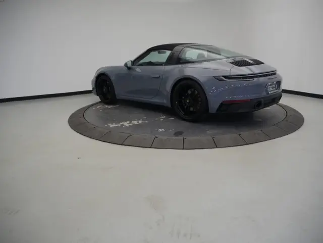 2024 Porsche 911 GTS - Photo 22