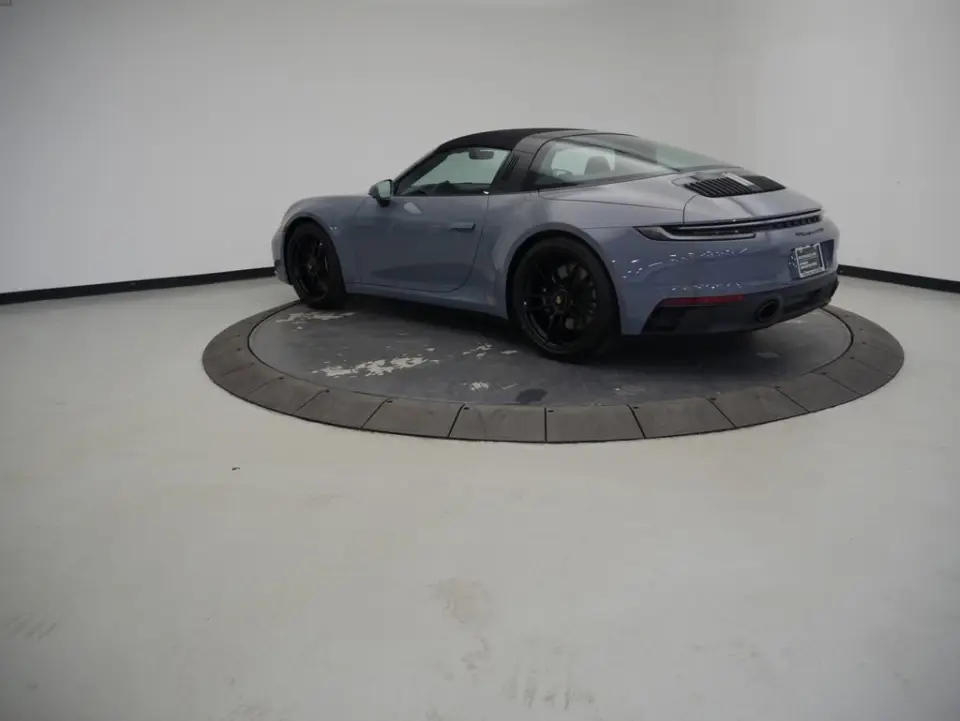 2024 Porsche 911 GTS - Photo 23