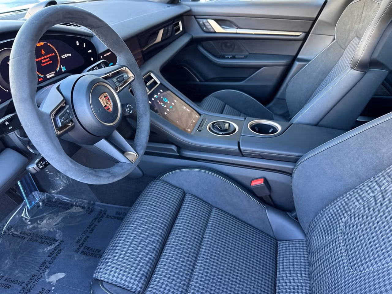2026 Porsche Taycan S - Photo 28