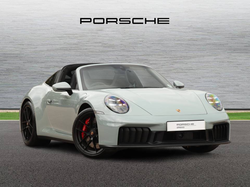 Porsche 911 2025