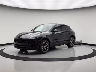2026 Porsche Macan's photo