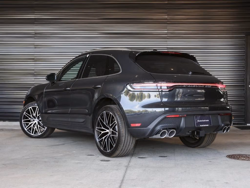 2026 Porsche Macan Base - Photo 20