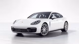 2021 Porsche Panamera 4's photo