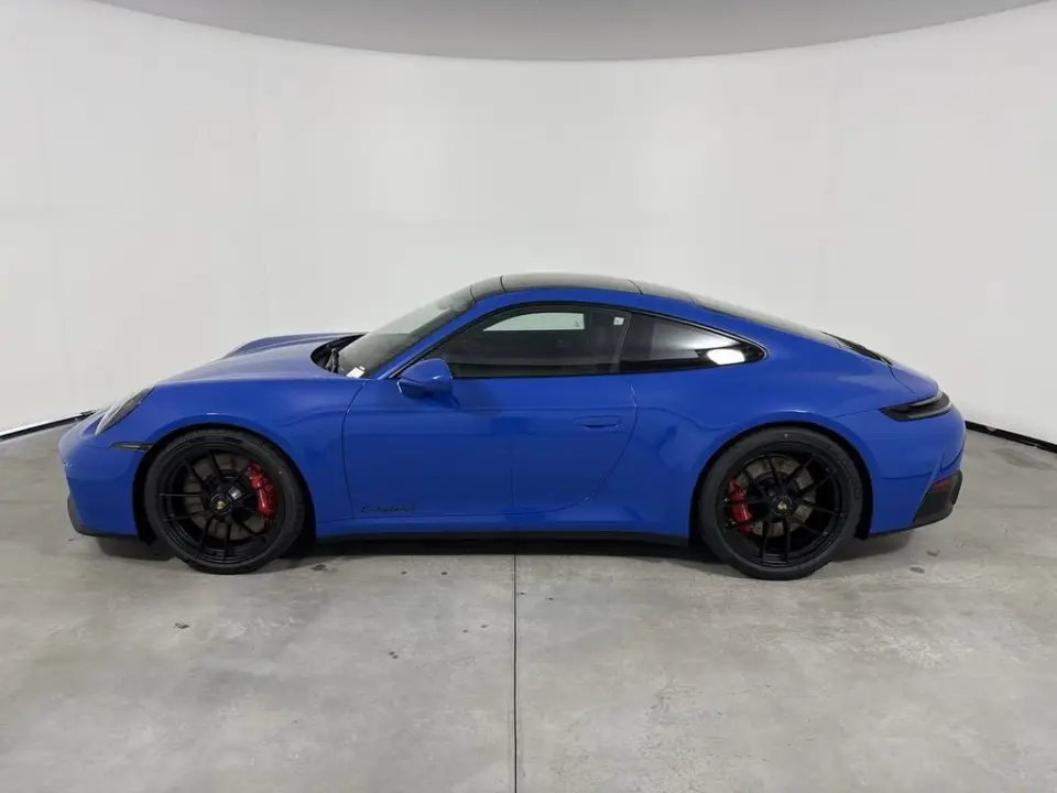 2026 Porsche 911 GTS - Photo 15