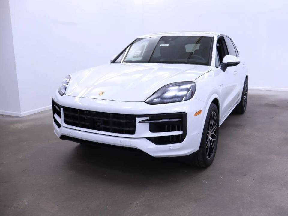 2024 Porsche Cayenne S E-Hybrid