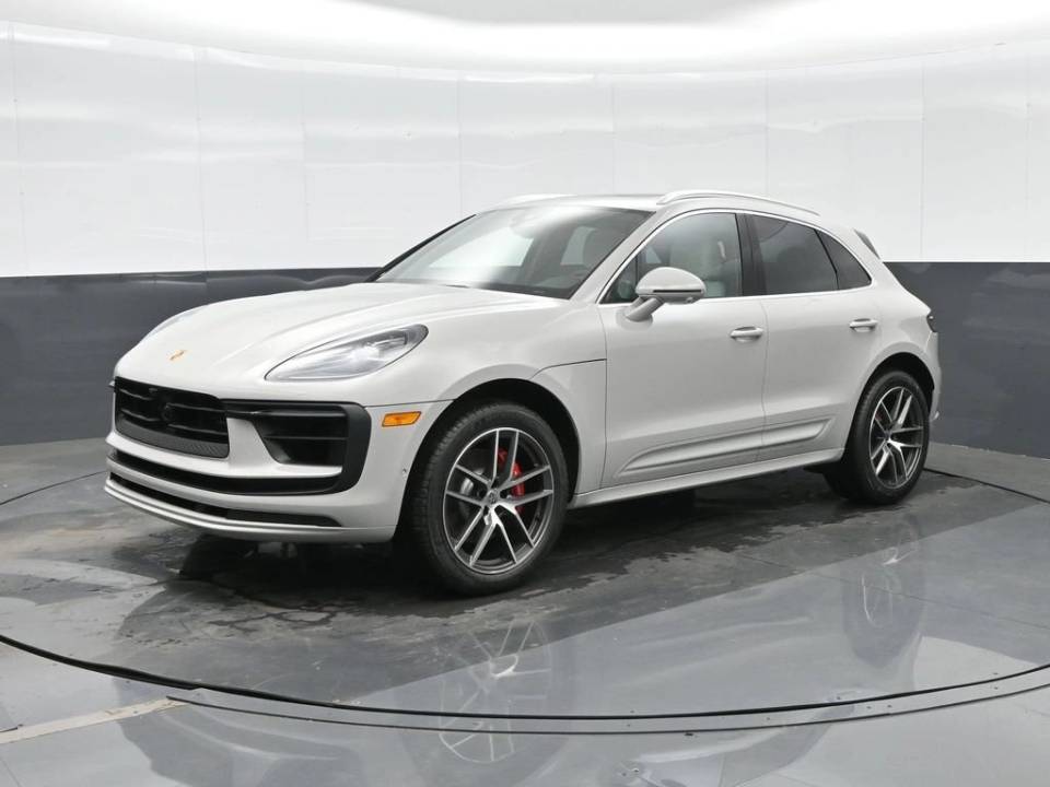 2026 Porsche Macan S
