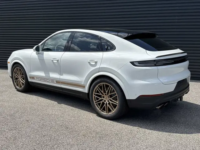 2026 Porsche Cayenne Coup Base - Photo 22