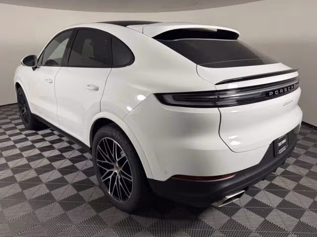 2025 Porsche Cayenne Coup Base - Photo 18