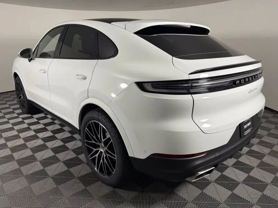 2025 Porsche Cayenne Coup Base - Photo 23