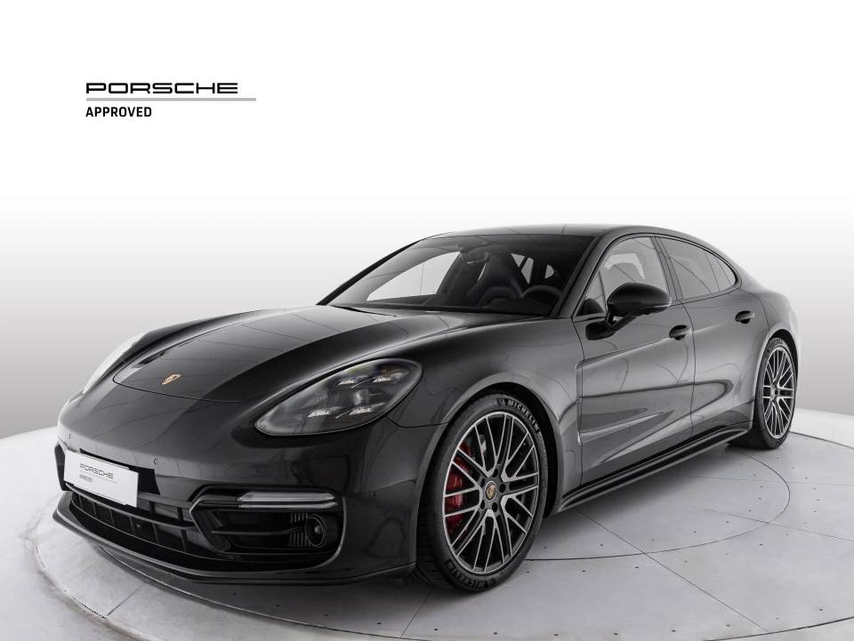 compra-una-panamera-gts-usata-presso-centro-porsche-trento