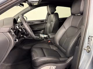 2026 Porsche Macan S - Photo 33