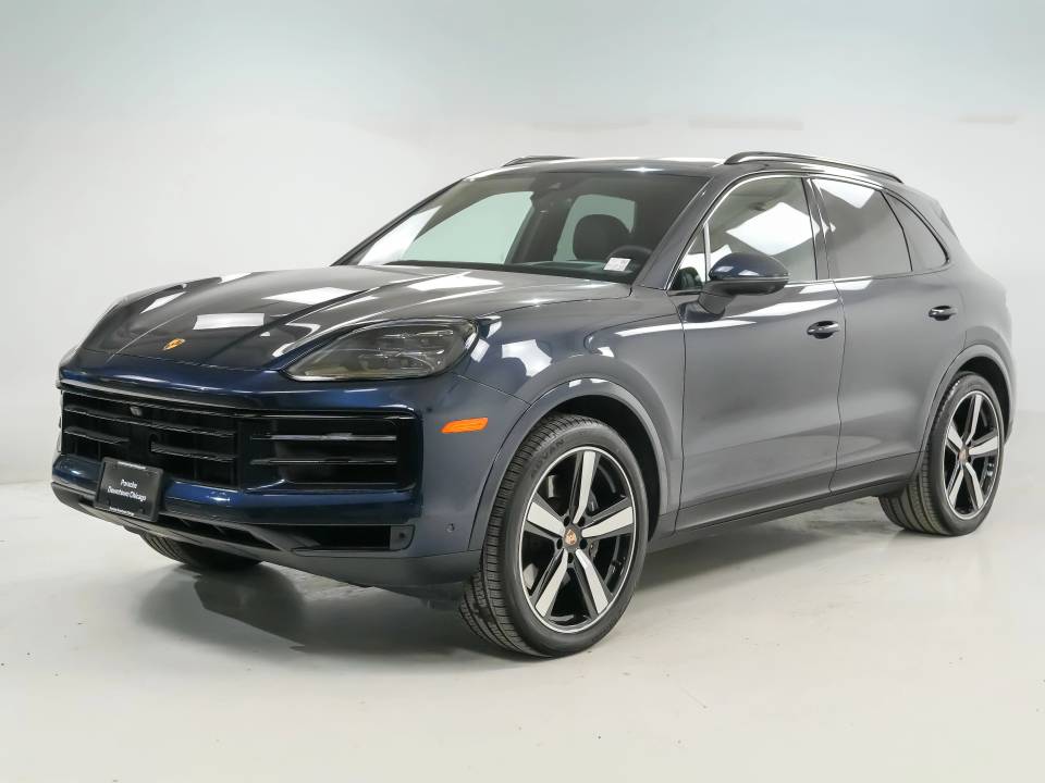 2025 Porsche Cayenne Base