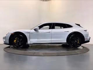 2026 Porsche Taycan Turbo S - Photo 9