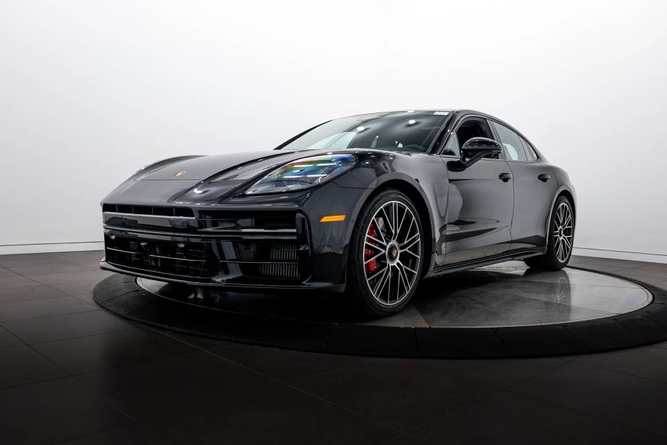 2026 Porsche Panamera