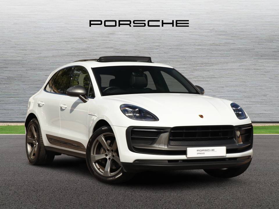 2023 PORSCHE MACAN